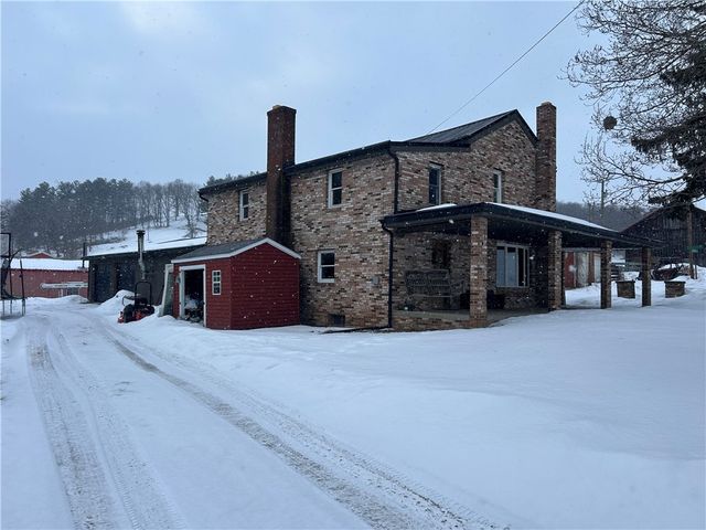 1300 Townline Road, Mayport, PA 16240