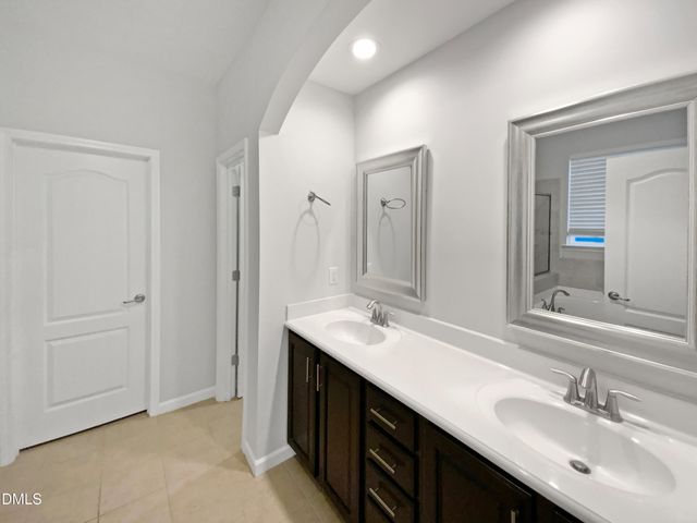 2061 Tordelo Place, Apex, NC 27502