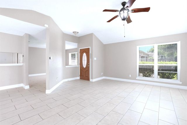 7502 Addicks Clodine Road, Houston, TX 77083