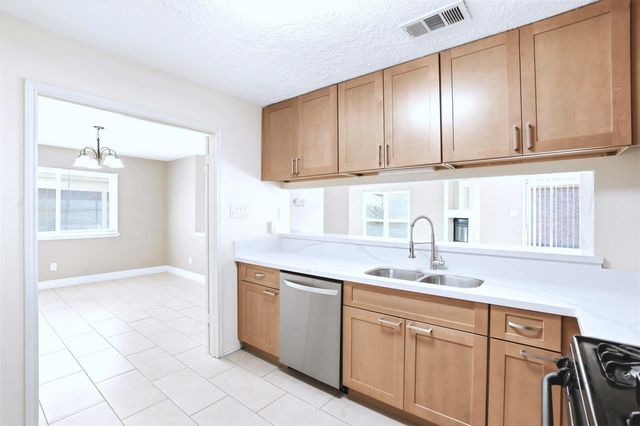 7502 Addicks Clodine Road, Houston, TX 77083
