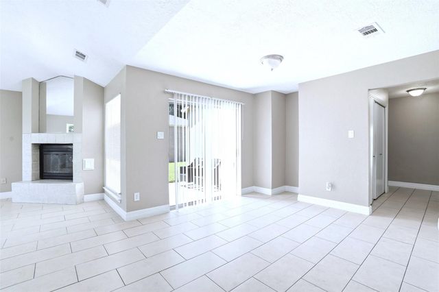 7502 Addicks Clodine Road, Houston, TX 77083