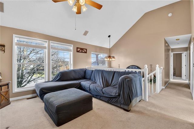 714 S Sunset Lane, Raymore, MO 64083