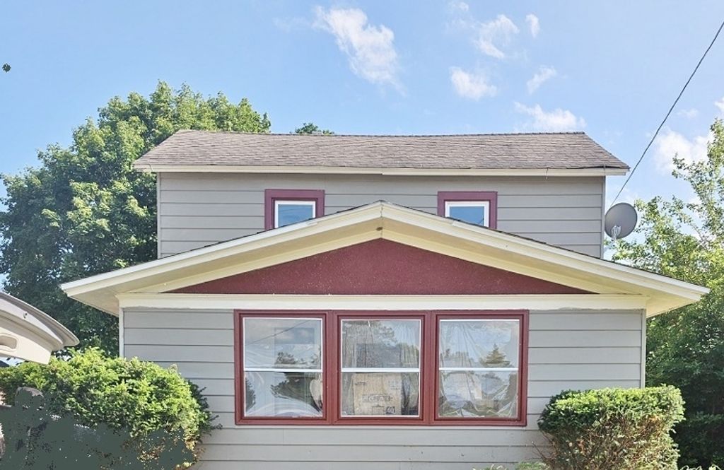 503 E Mason Street E, Polo, IL 61064