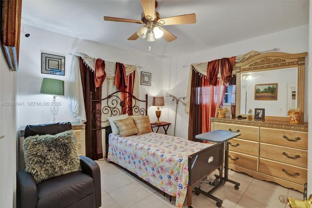 5306 Roosevelt Street, Hollywood, FL 33021