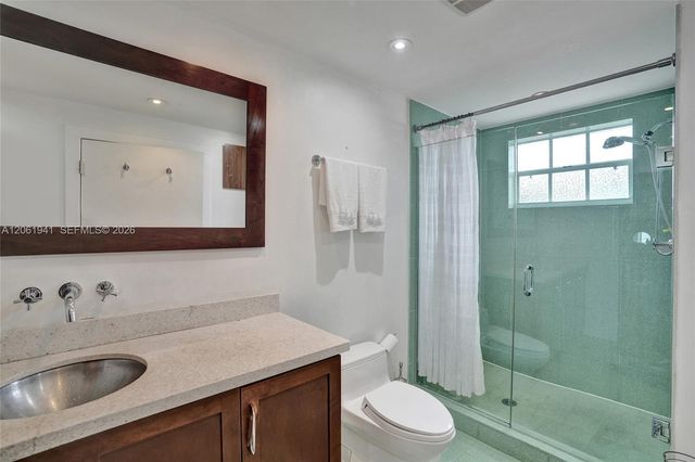 5306 Roosevelt Street, Hollywood, FL 33021