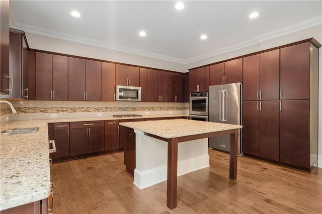 4900 Kentwood Drive, Marietta, GA 30068
