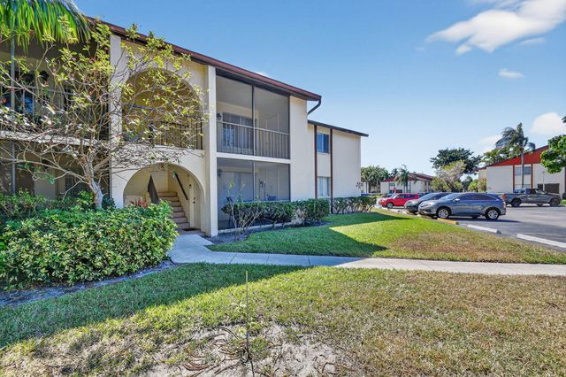 4723 Sable Pine Circle N D2, West Palm Beach, FL 33417