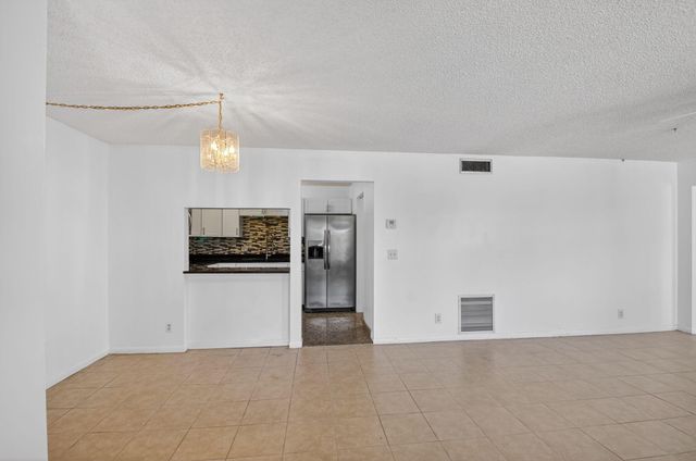 4723 Sable Pine Circle N D2, West Palm Beach, FL 33417