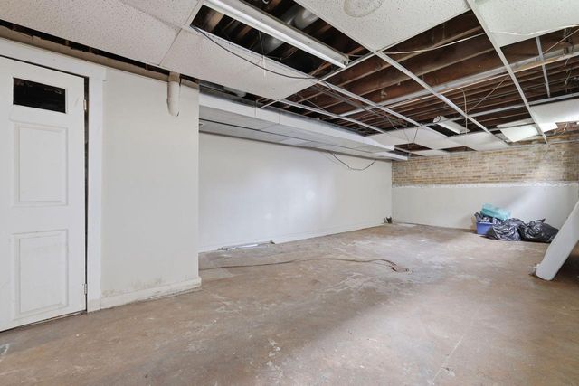 4518 20th AVENUE, Kenosha, WI 53140