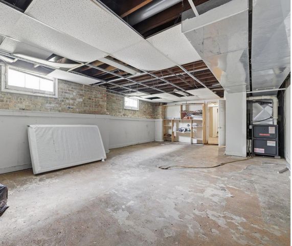 4518 20th AVENUE, Kenosha, WI 53140