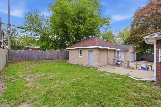4518 20th AVENUE, Kenosha, WI 53140