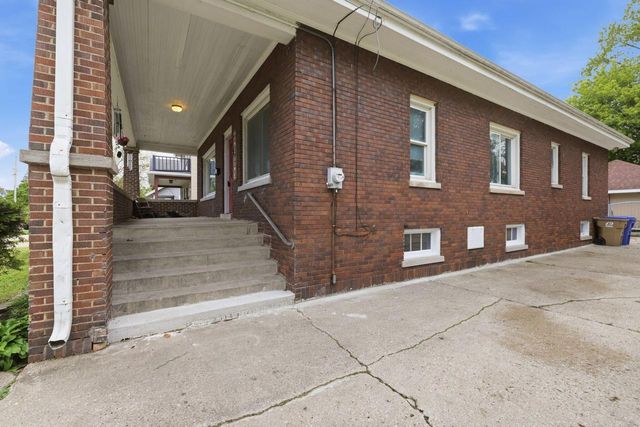 4518 20th AVENUE, Kenosha, WI 53140