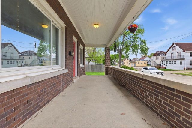 4518 20th AVENUE, Kenosha, WI 53140