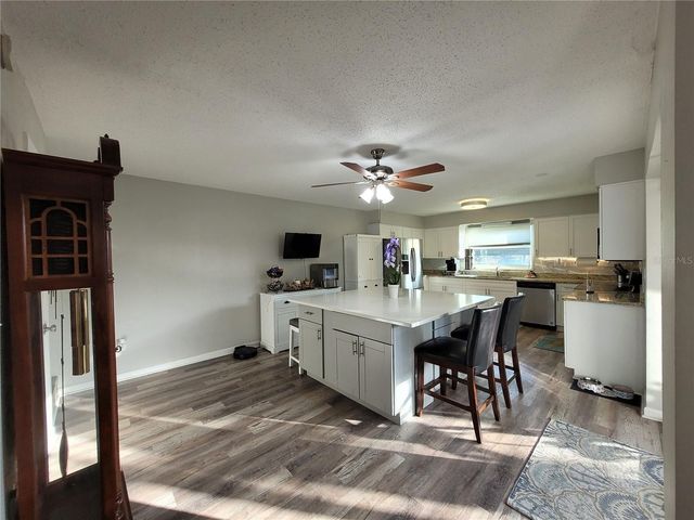 14521 CATALINA CIRCLE, Seminole, FL 33776