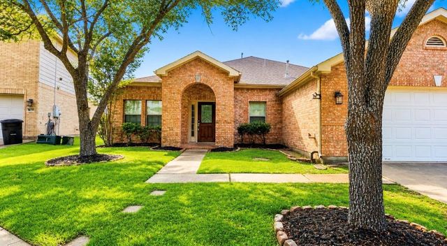 16715 Bending Creek Lane, Friendswood, TX 77546