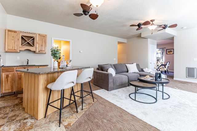 960 E 250 S, Kaysville, UT 84037