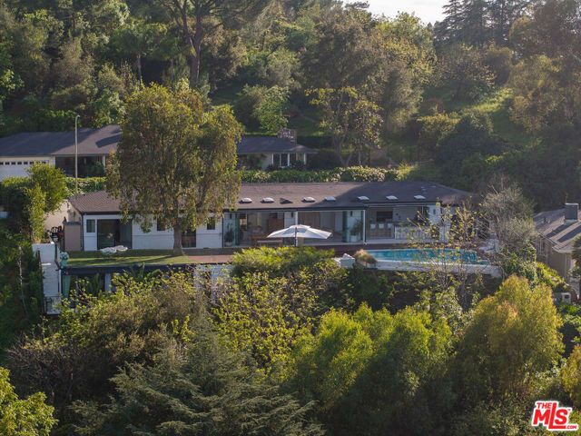 3380 Scadlock Lane, Sherman Oaks, CA 91403