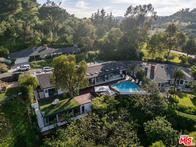 3380 Scadlock Lane, Sherman Oaks, CA 91403