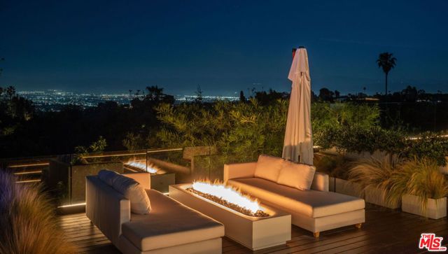 3380 Scadlock Lane, Sherman Oaks, CA 91403