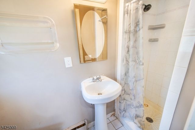 17 Cole Rd, Fairfield Twp., NJ 07004