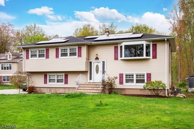 17 Cole Rd, Fairfield Twp., NJ 07004