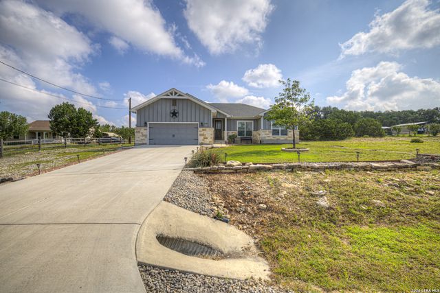 1720 ROCKY RIDGE LOOP, Canyon Lake, TX 78133