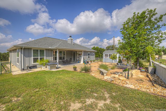 1720 ROCKY RIDGE LOOP, Canyon Lake, TX 78133