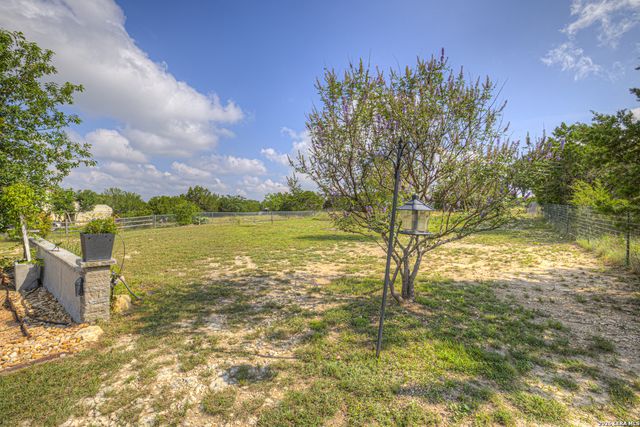 1720 ROCKY RIDGE LOOP, Canyon Lake, TX 78133