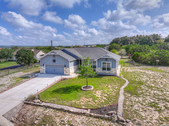 1720 ROCKY RIDGE LOOP, Canyon Lake, TX 78133