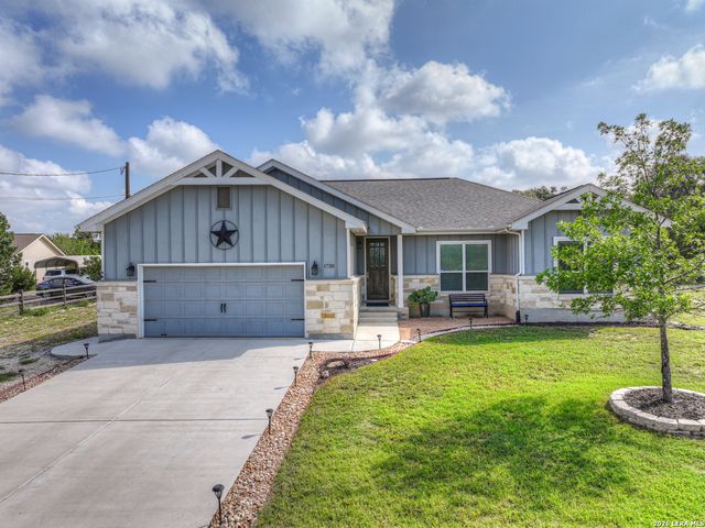 1720 ROCKY RIDGE LOOP, Canyon Lake, TX 78133