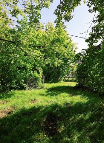 1079 W Southern Avenue, Muskegon, MI 49441