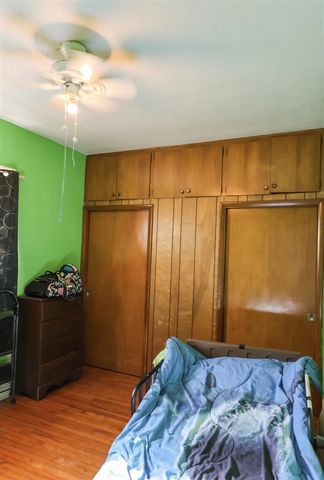 1079 W Southern Avenue, Muskegon, MI 49441