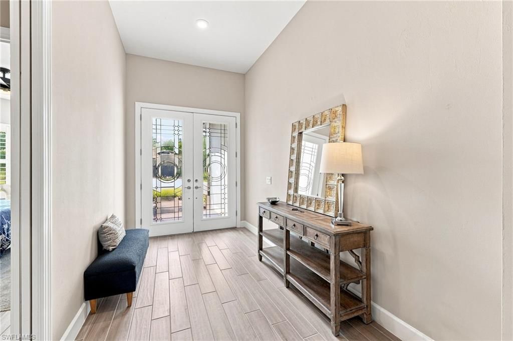 6851 Winding Cypress DR, NAPLES, FL 34114 — photo 5