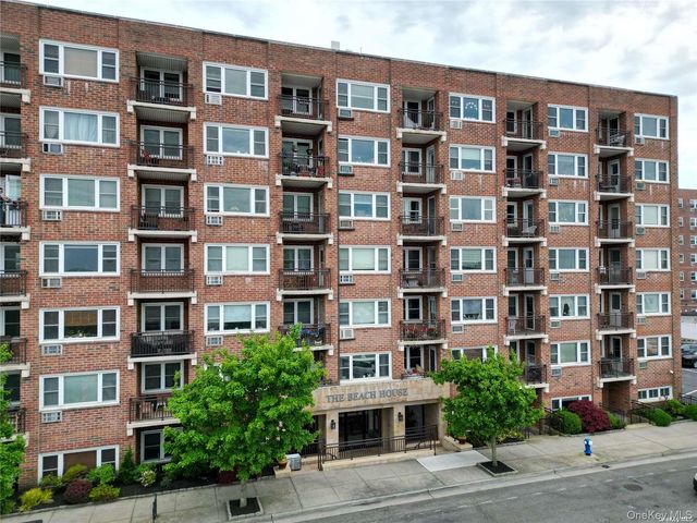 740 E Broadway 6k, Long Beach, NY 11561