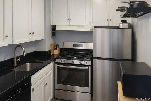 740 E Broadway 6k, Long Beach, NY 11561