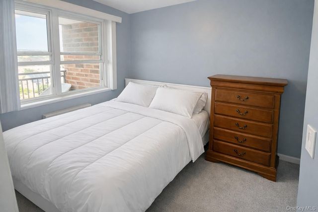 740 E Broadway 6k, Long Beach, NY 11561