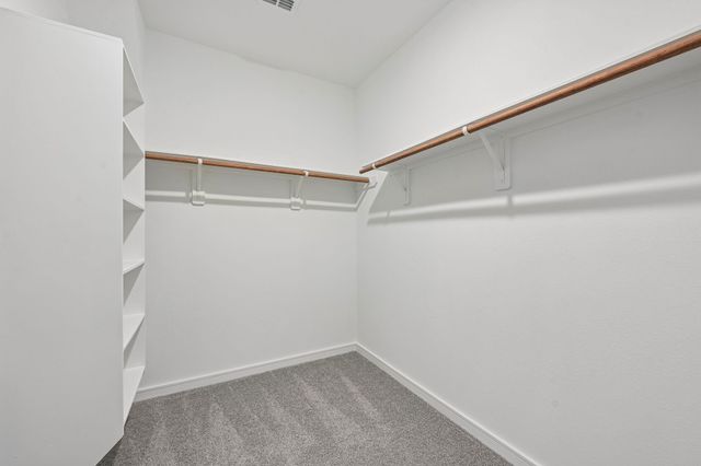 220 Dunovant Drive, Sealy, TX 77474