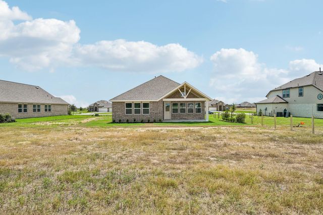 220 Dunovant Drive, Sealy, TX 77474