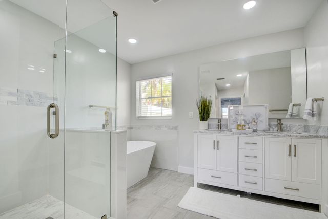 2519 Country Golf Drive, Wellington, FL 33414