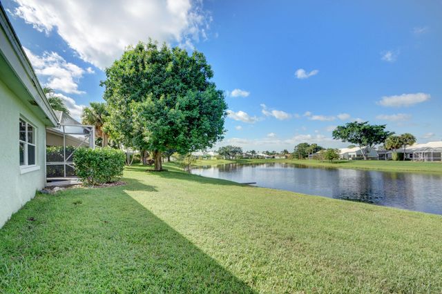 2519 Country Golf Drive, Wellington, FL 33414
