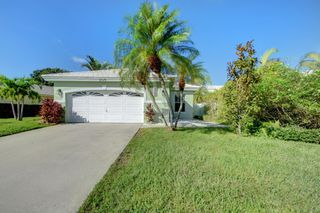 2519 Country Golf Drive, Wellington, FL 33414