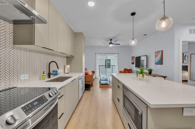 2500 Longview ST 217, Austin, TX 78705