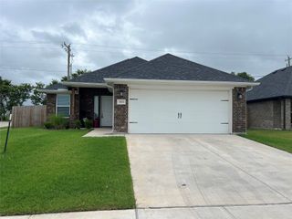 1601 Aleia Cove, Sherman, TX 75092