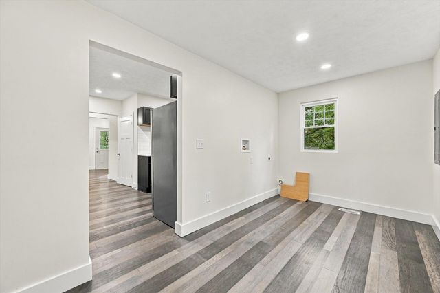 702 LINDBERG Drive, Council Bluffs, IA 51503