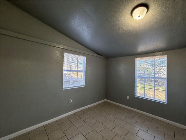 804 Evergreen DR, Killeen, TX 76541