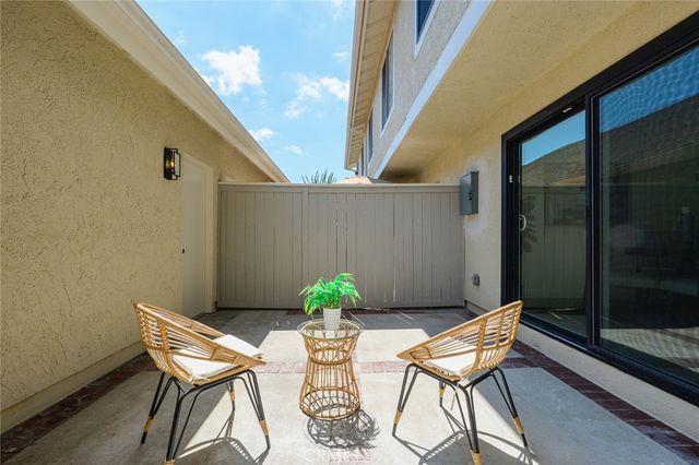 1700 W Cerritos 206, Anaheim, CA 92804
