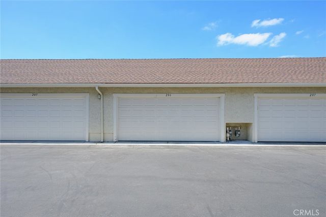1700 W Cerritos 206, Anaheim, CA 92804
