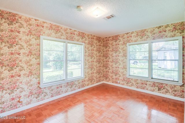 24 Sadie Lee Road, Perkinston, MS 39573