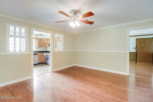 24 Sadie Lee Road, Perkinston, MS 39573