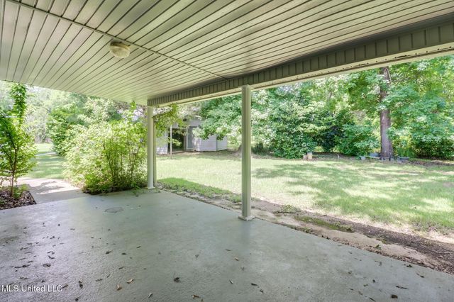 24 Sadie Lee Road, Perkinston, MS 39573